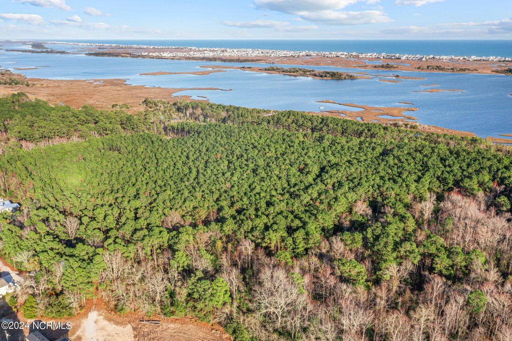 Photo of 14 Old Landing Road, Hampstead, NC 28443 (MLS # 100432193)