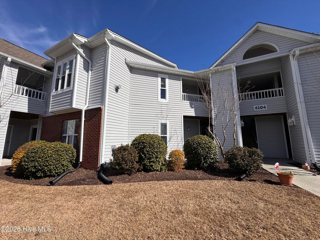 Photo of 4104 Breezewood Drive #Apt 101, Wilmington, NC 28412 (MLS # 100556493)