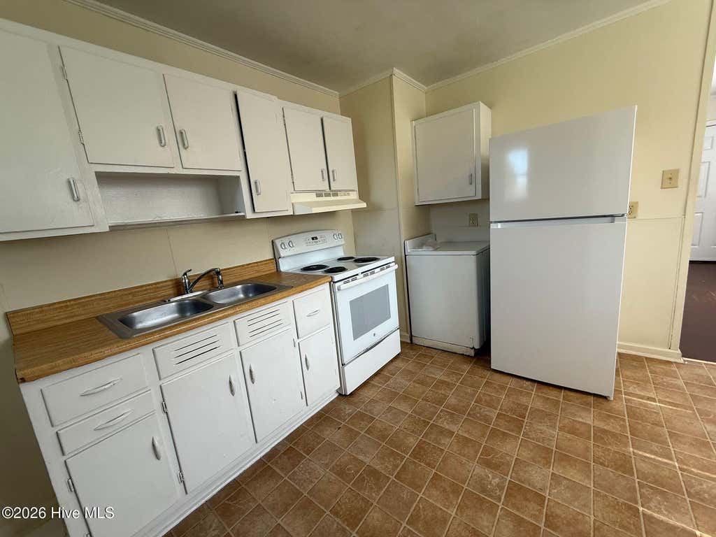 Photo of 2261 Onslow Drive, Jacksonville, NC 28540 (MLS # 100597800)
