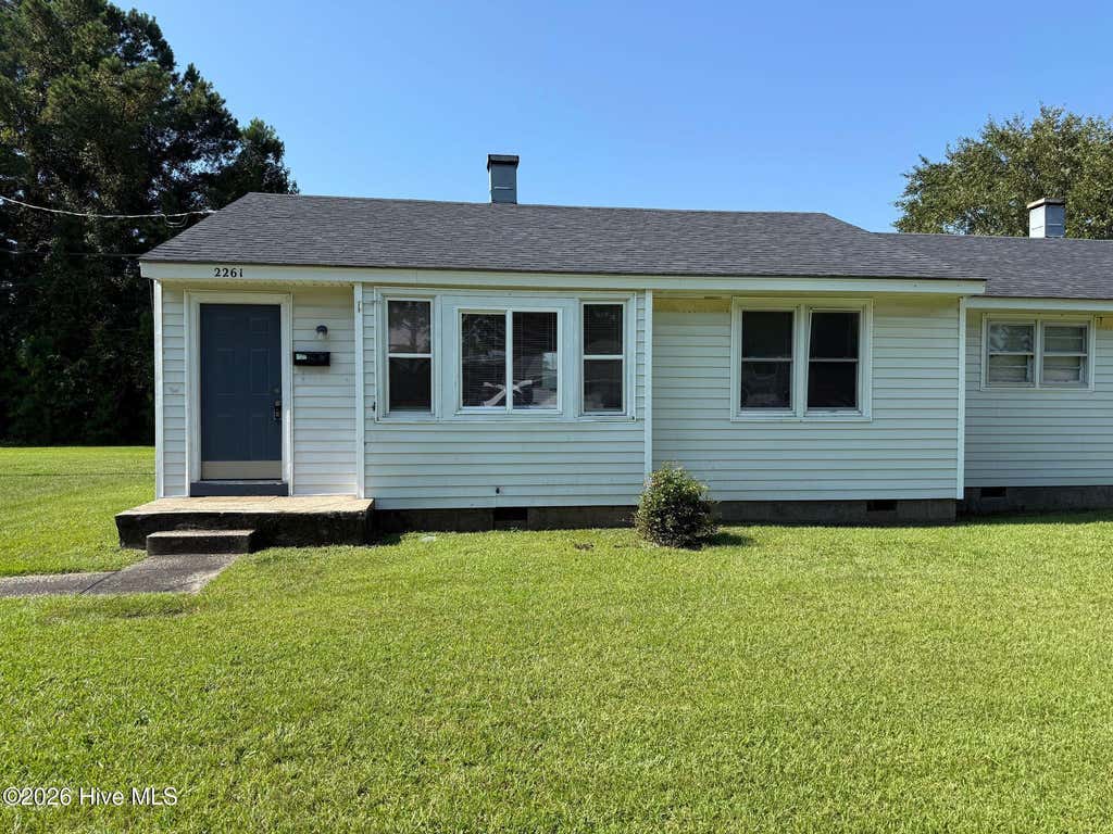 Photo of 2261 Onslow Drive, Jacksonville, NC 28540 (MLS # 100597800)