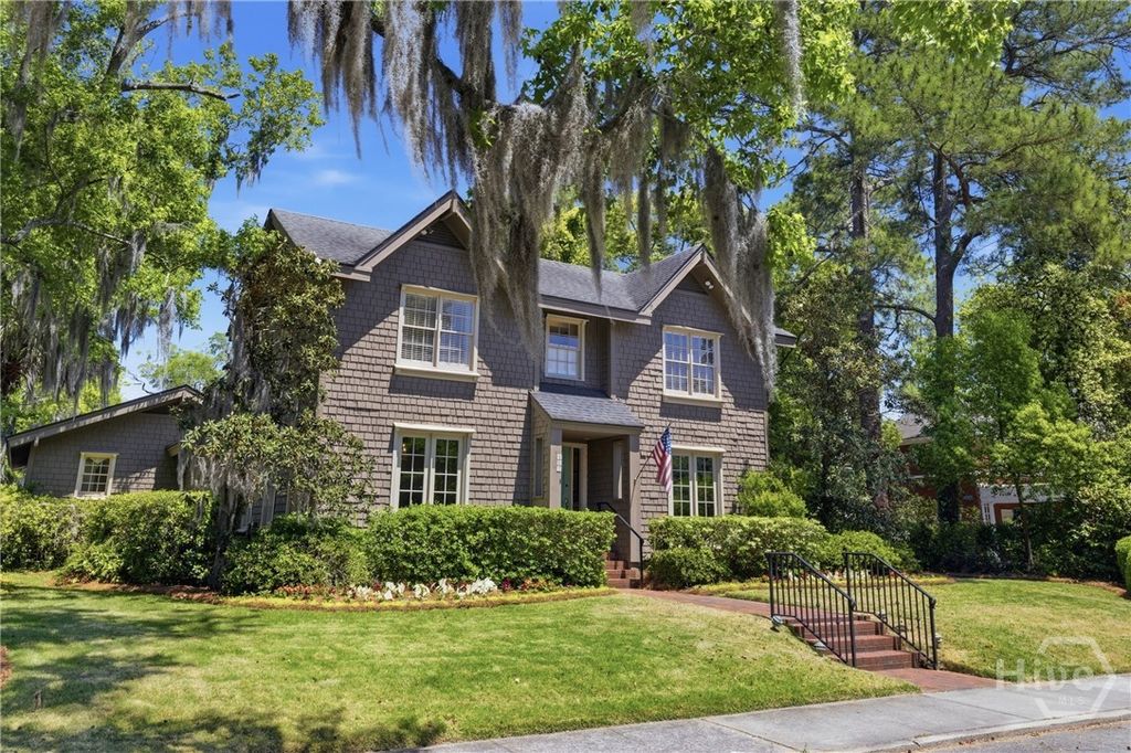 Photo of 402 E 44th Street, Savannah, GA 31405 (MLS # SA354302)