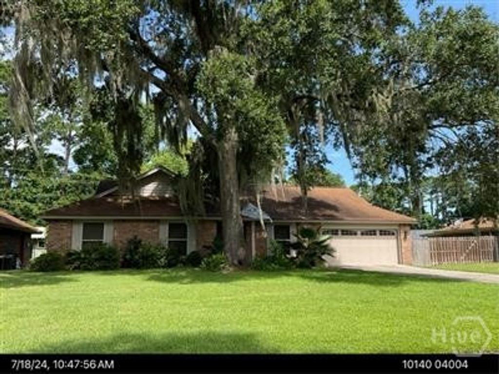 Photo of 7 Jamaica Run, Savannah, GA 31410 (MLS # SA347122)
