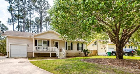 Homes For Sale - 13 Cambridge Court<br/> Chatham County, Savannah, GA 31419