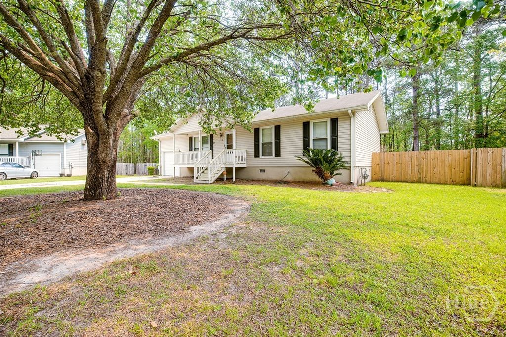 Photo of 13 Cambridge Court, Savannah, GA 31419 (MLS # SA352617)