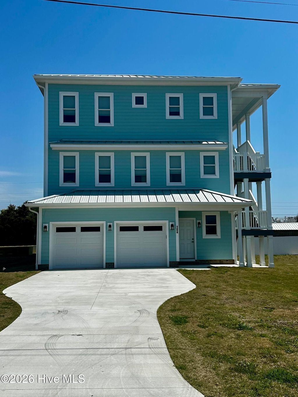 Photo of 104 E Seaview Drive, Emerald Isle, NC 28594 (MLS # 100563399)