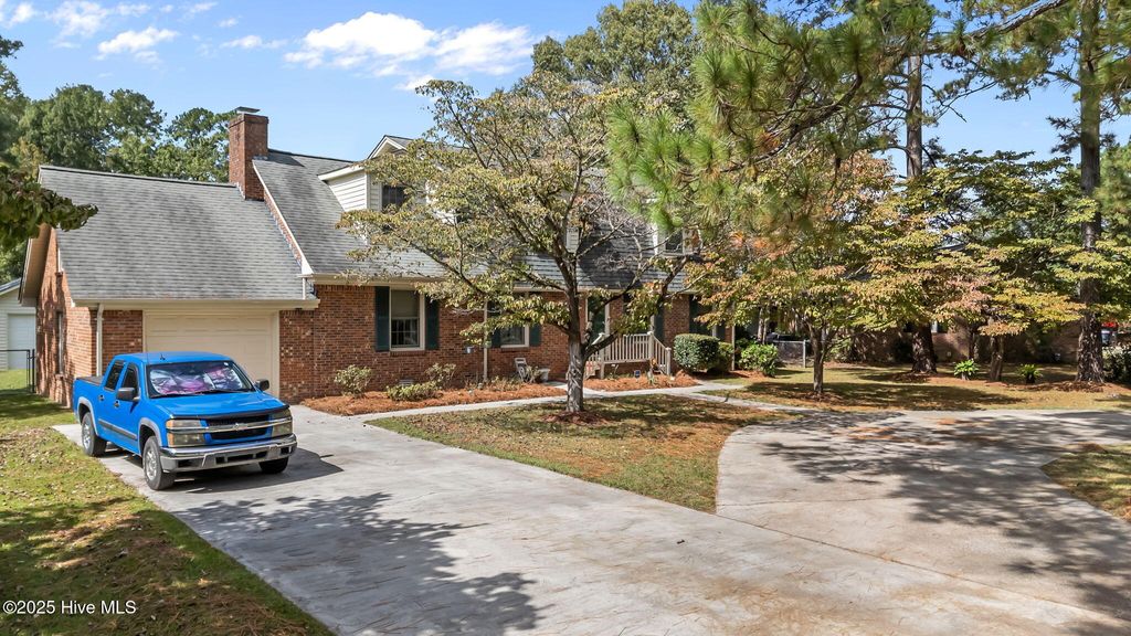 Photo of 705 River Road, Trent Woods, NC 28562 (MLS # 100535960)