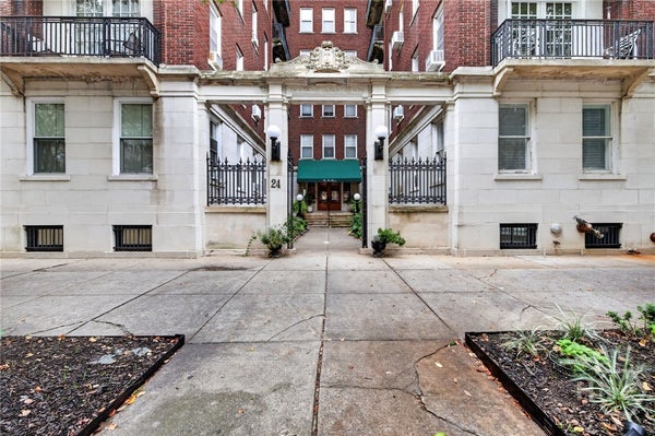 24 E LIBERTY ST APT 86, SAVANNAH, GA 31401 - Image 7fe6fd9bdfbdcf8202401877312eb477/4094967795