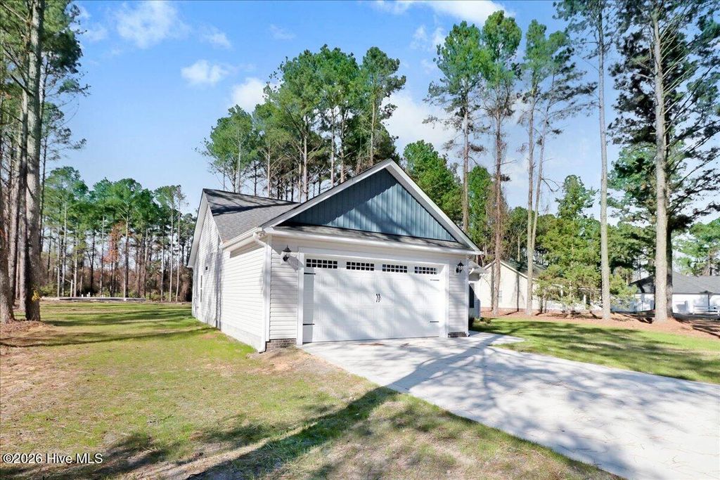 Photo of 1774 Walnut Run Drive, Deep Run, NC 28525 (MLS # 100554212)