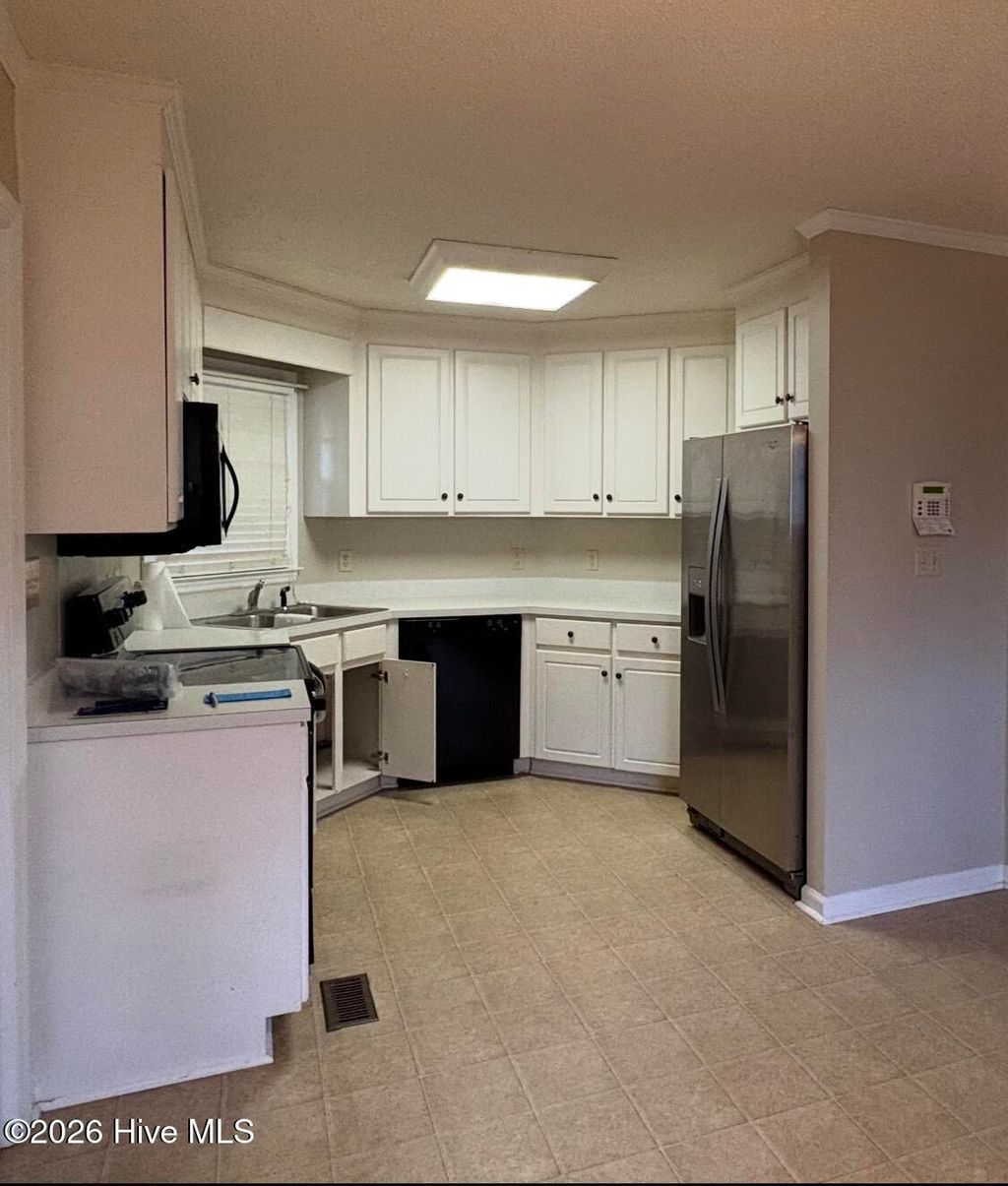 Photo of 107 Albert Drive, Goldsboro, NC 27530 (MLS # 100560881)