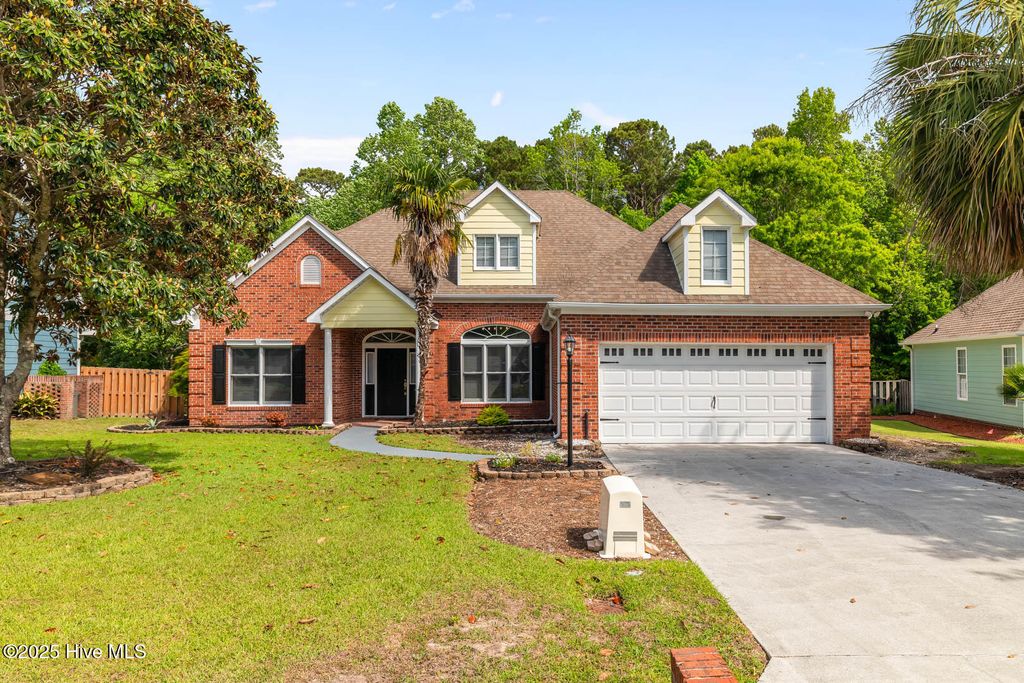 Photo of 1122 Mill Run Road, Sneads Ferry, NC 28460 (MLS # 100544064)