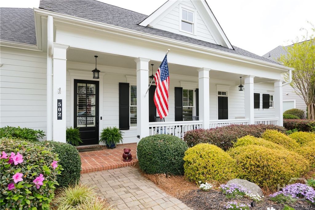 Photo of 502 Navan Lane, Statham, GA 30666 (MLS # CL353461)