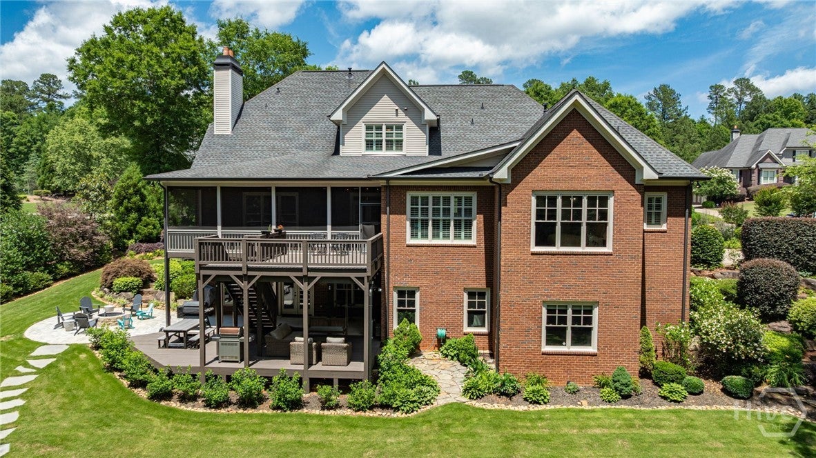 1774 Gentry Lane