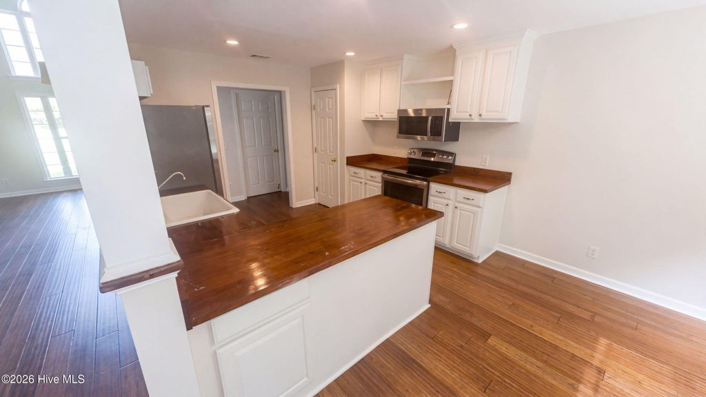 Photo of 111 Fire Thorn LN, Pooler, GA 31322 (MLS # 100610430)