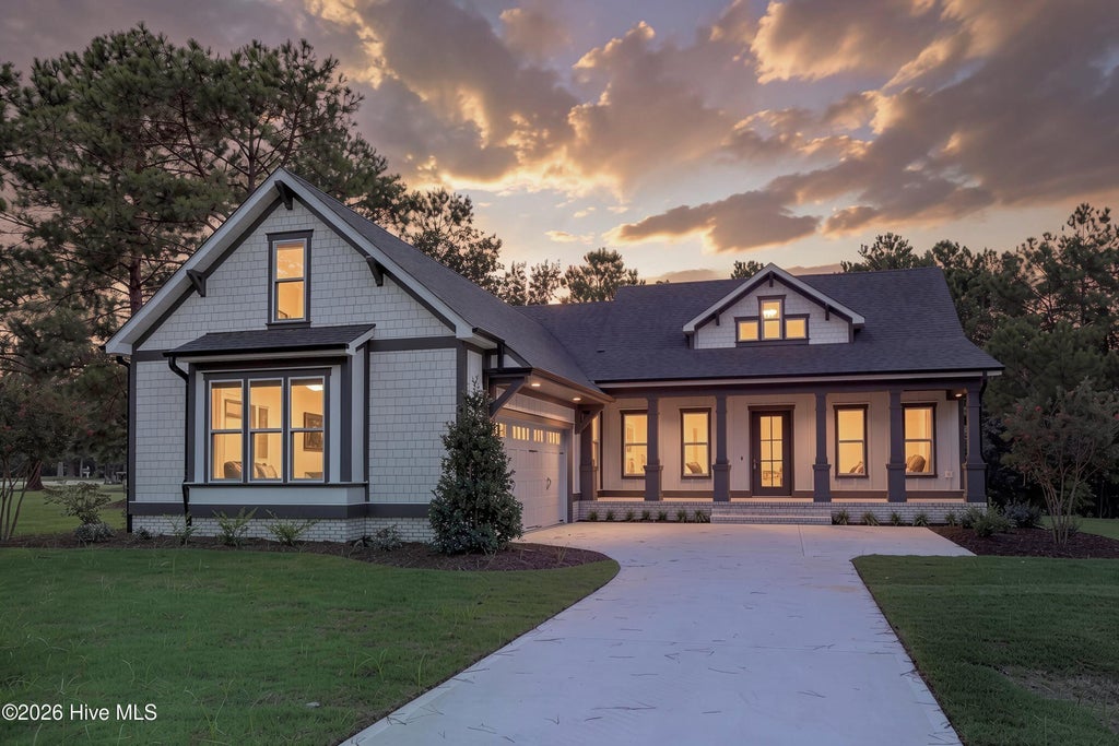 Photo of 105 Tradewinds Drive, Hampstead, NC 28443 (MLS # 100596521)