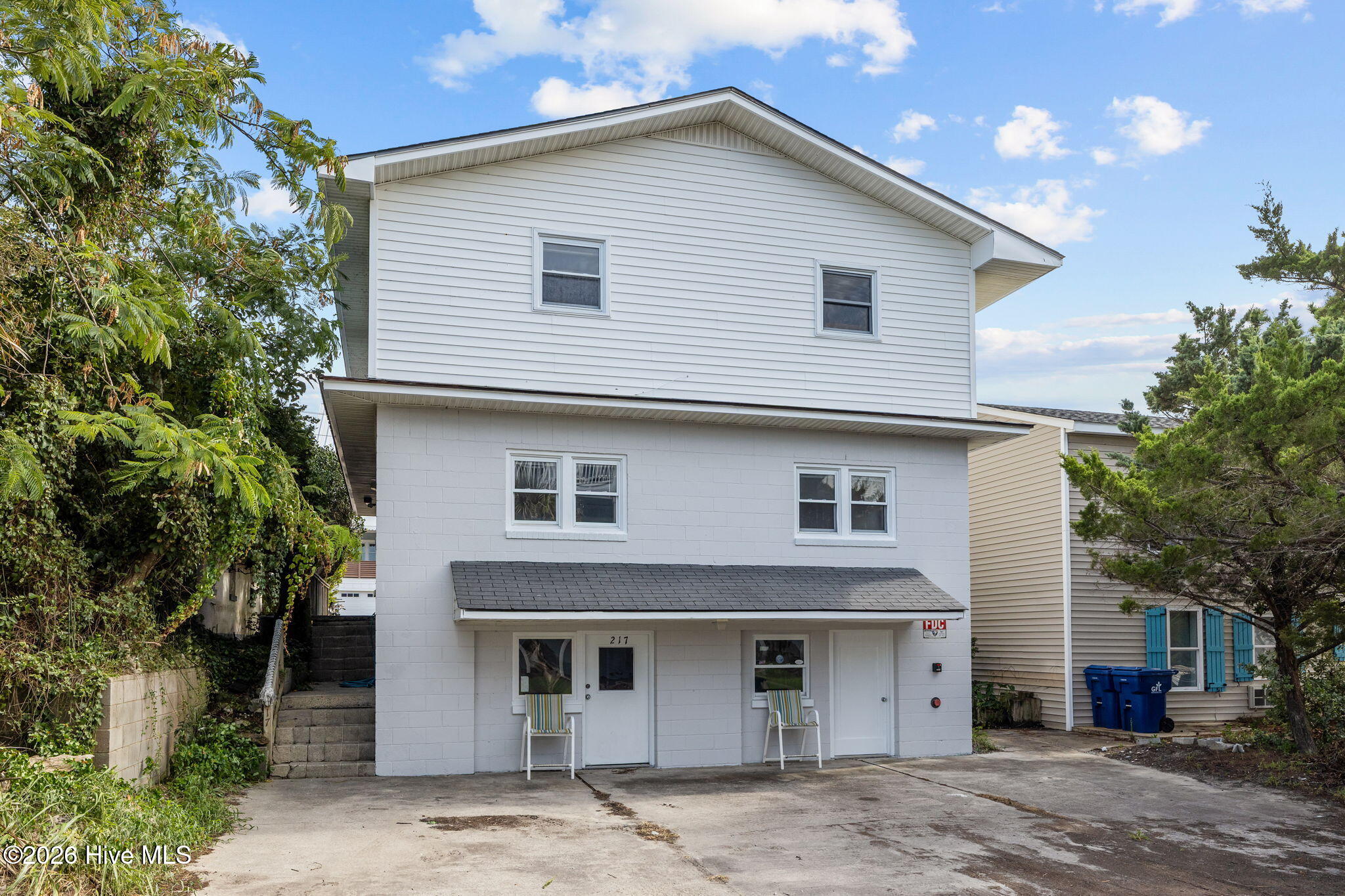217 W Atlantic Boulevard 4