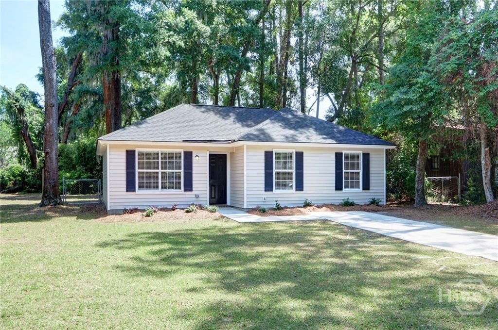 Photo of 20 Lansing Avenue #A, Savannah, GA 31406 (MLS # SA355972)
