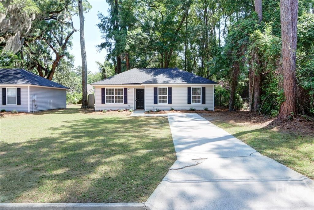 Photo of 20 Lansing Avenue #A, Savannah, GA 31406 (MLS # SA355972)