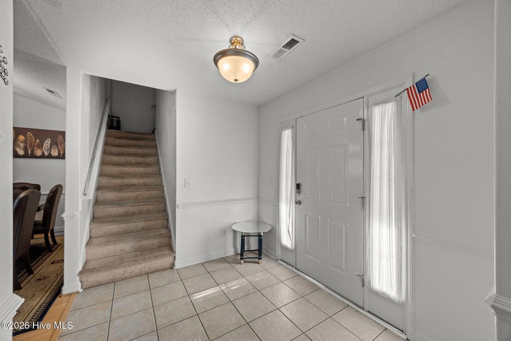 Photo of 222 Saratoga Lane, New Bern, NC 28562 (MLS # 100551020)