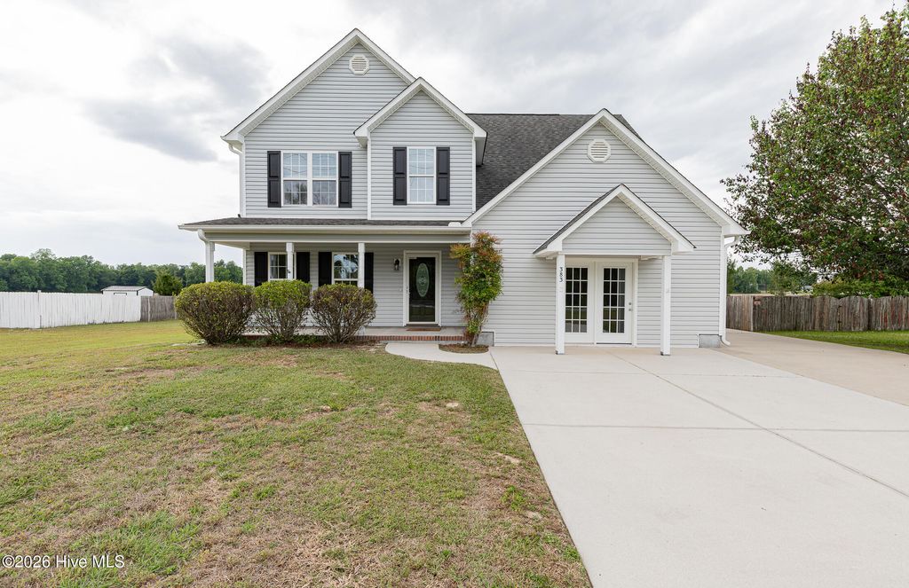 Photo of 383 Francktown Road, Richlands, NC 28574 (MLS # 100572329)