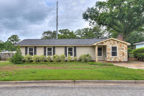 Photo of 2440 Castlewood Drive, Augusta, GA 30904 (MLS # 100577546)