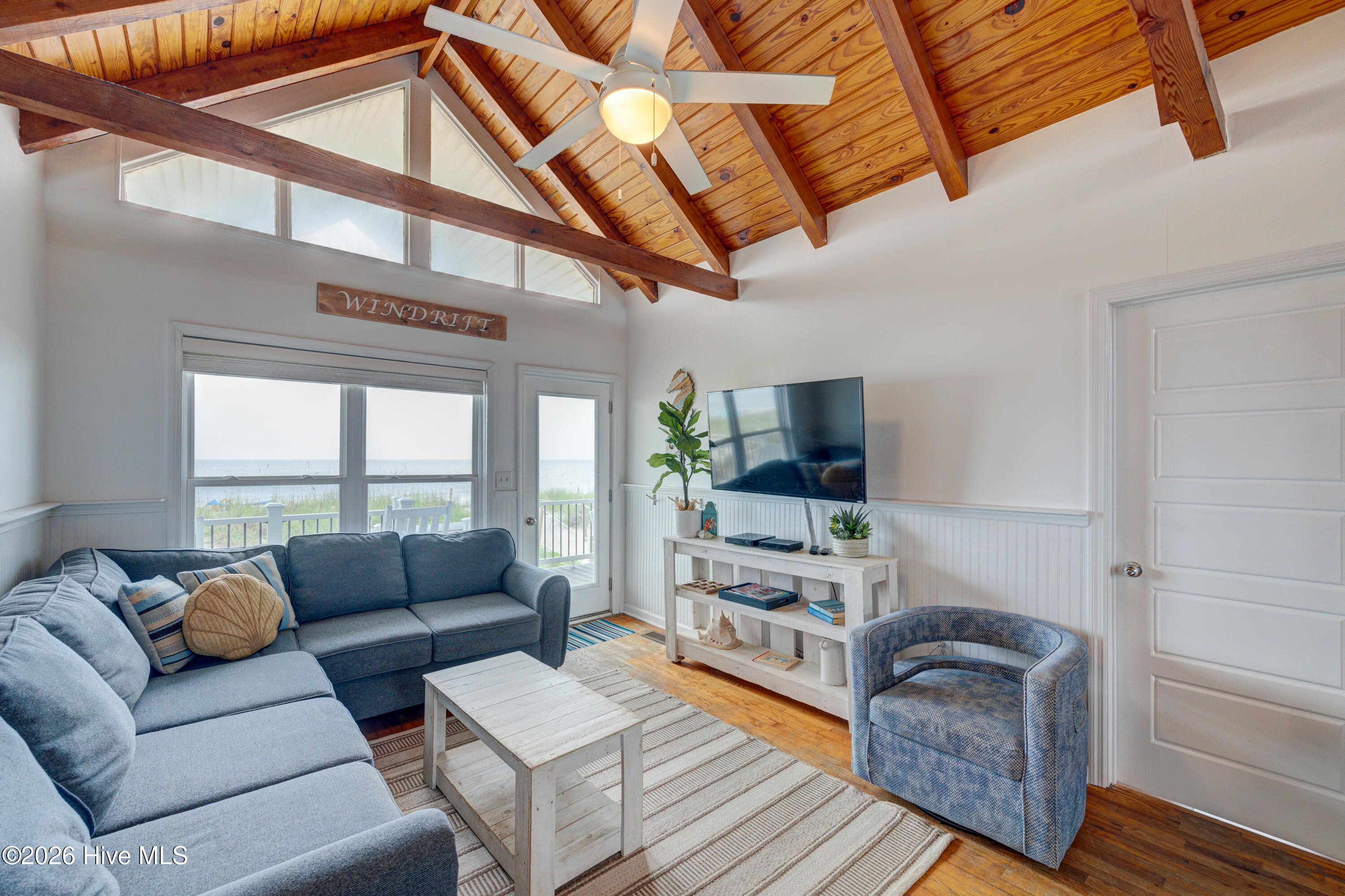 515 W Beach Drive