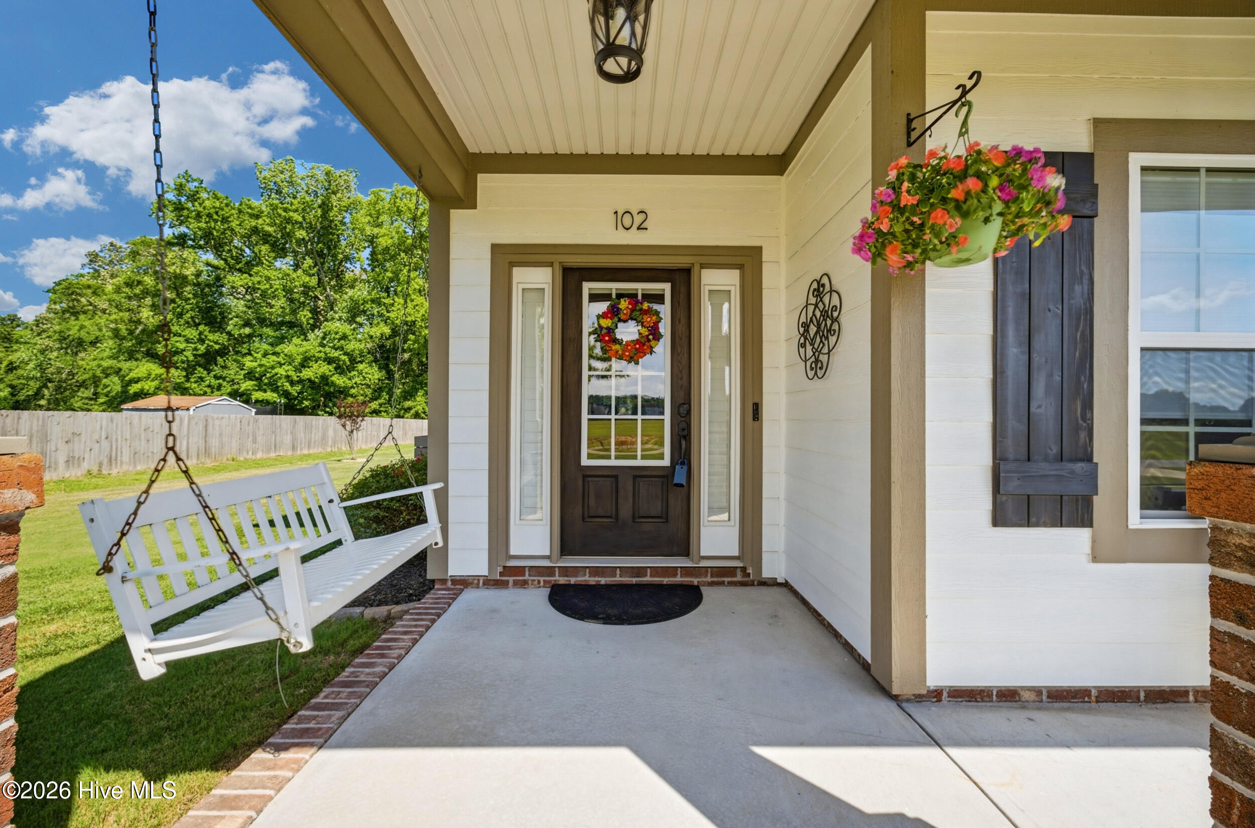 102 Rosedale Court