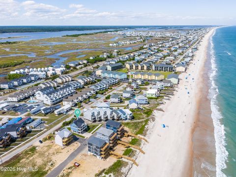Tiny photo for 739 Duneridge Court, Surf City, NC 28445 (MLS # 100571882)