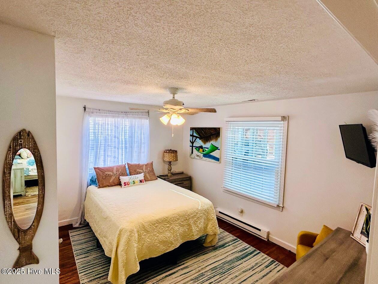 Carolina Beach, North Carolina 28428, United States, 2 Bedrooms Bedrooms, ,2 BathroomsBathrooms,Residential,Active,255893