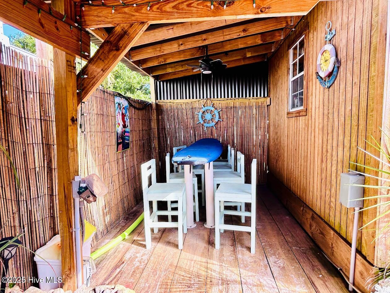 Carolina Beach, North Carolina 28428, United States, 2 Bedrooms Bedrooms, ,2 BathroomsBathrooms,Residential,Active,255893