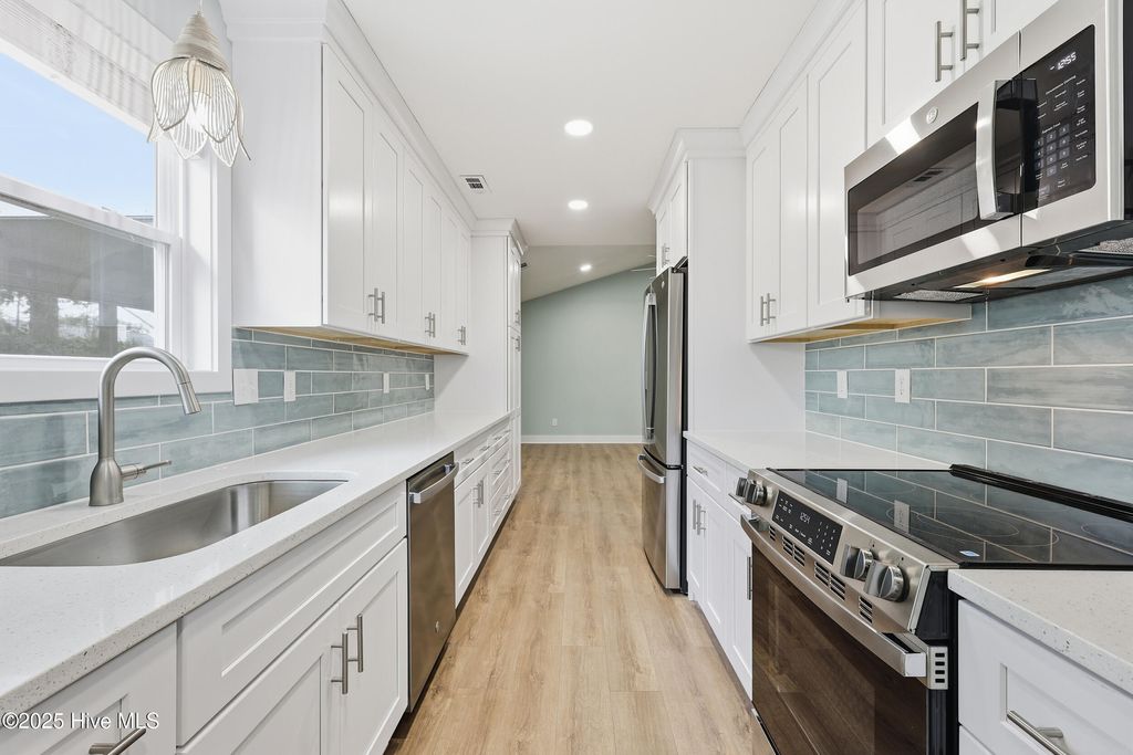 Photo of 303 Hixon Place, Wilmington, NC 28411 (MLS # 100540559)