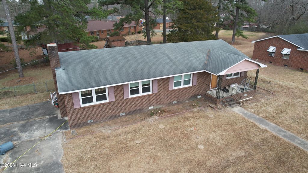 Photo of 711 Dr Martin Luther King Jr Drive N, Ahoskie, NC 27910 (MLS # 100550781)