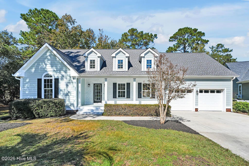 Photo of 429 Autumn Chase SE, Bolivia, NC 28422 (MLS # 100613417)