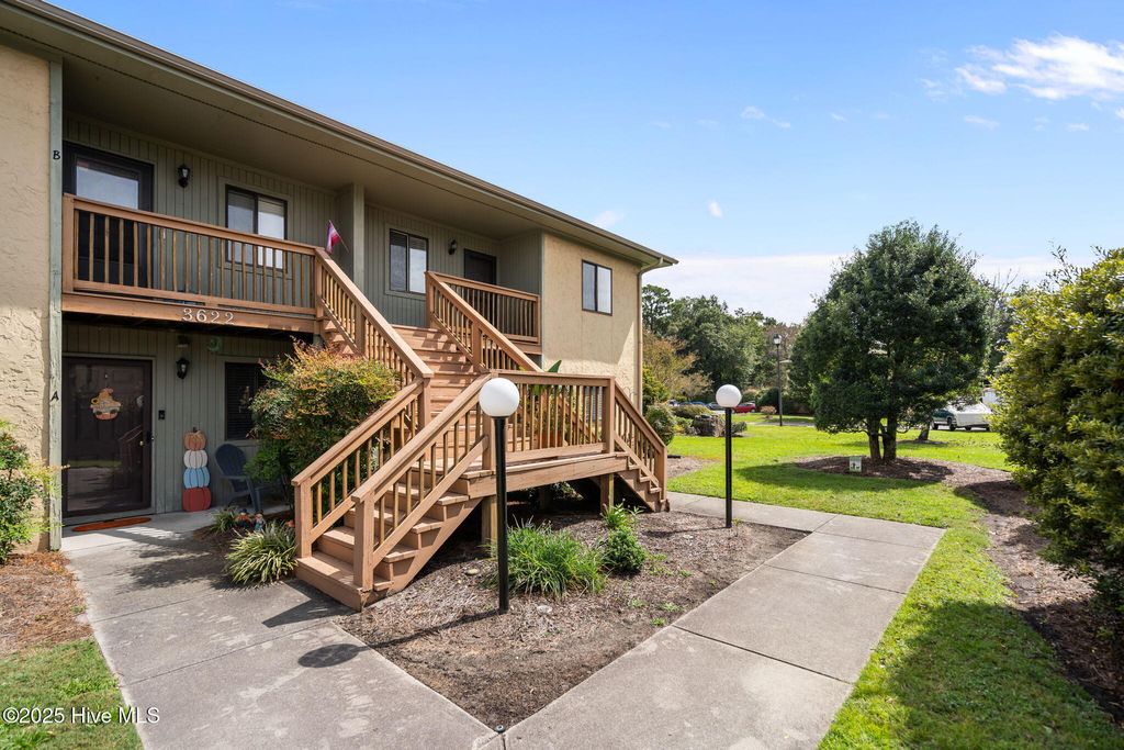 Photo of 3624 Saint Johns Court #B, Wilmington, NC 28403 (MLS # 100529850)