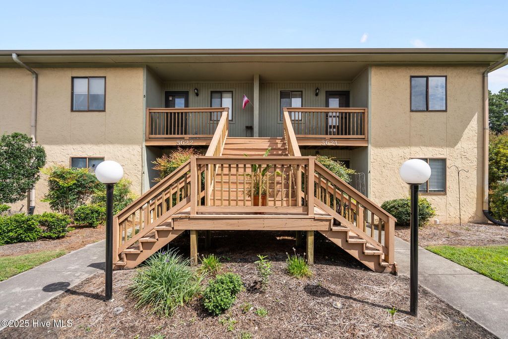 Photo of 3624 Saint Johns Court #B, Wilmington, NC 28403 (MLS # 100529850)