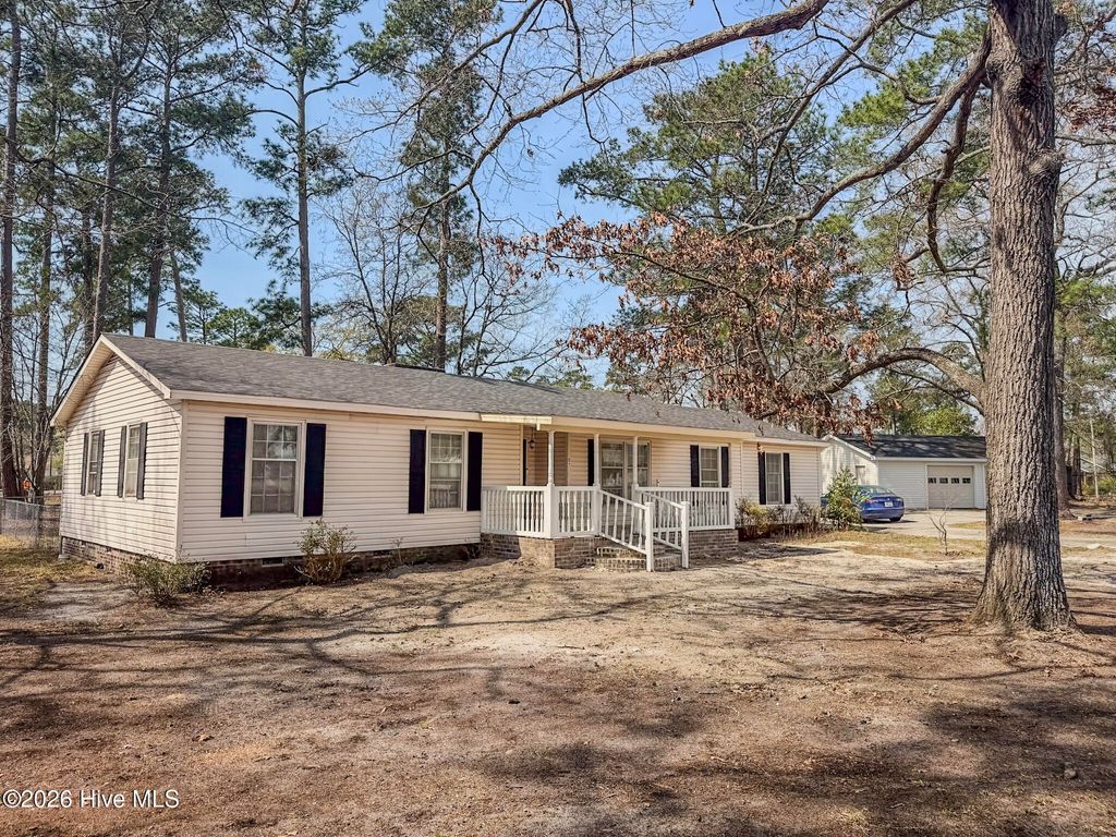 Photo of 575 Veterans Road, Saint Pauls, NC 28384 (MLS # 100560308)