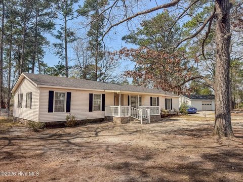 Homes For Sale - 575 Veterans Road<br/> Robeson County, Saint Pauls, NC 28384
