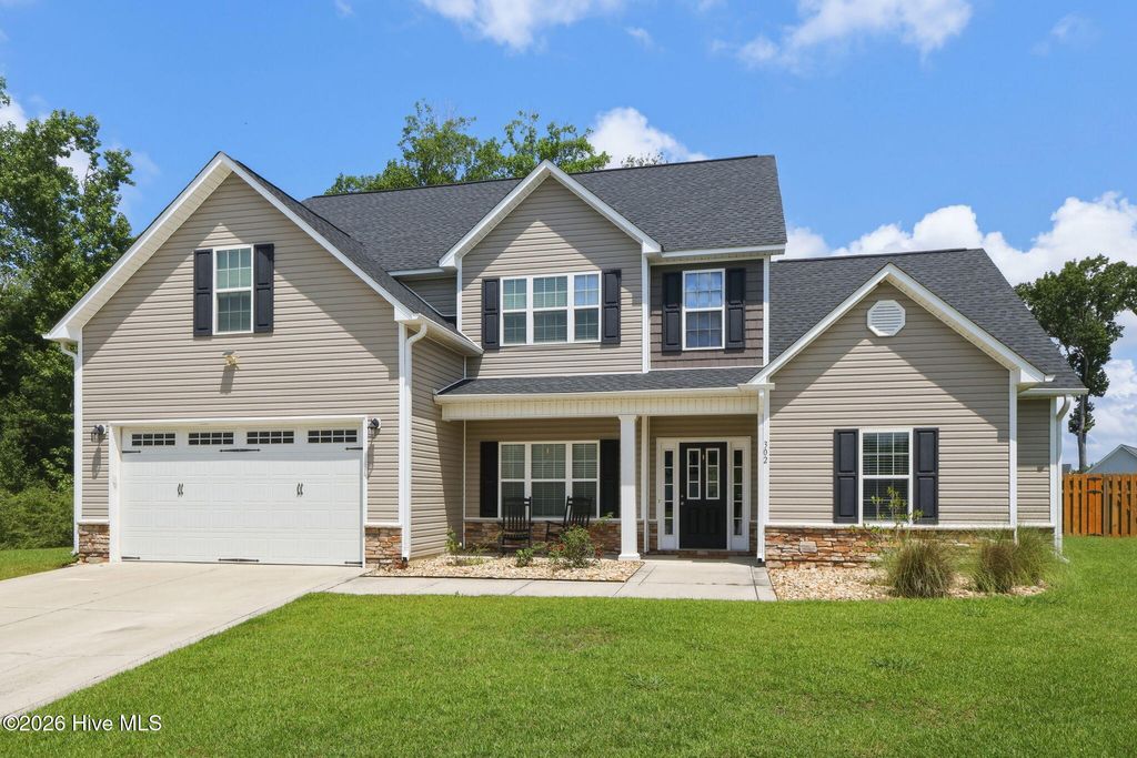Photo of 302 Seaglass Court, Swansboro, NC 28584 (MLS # 100582500)