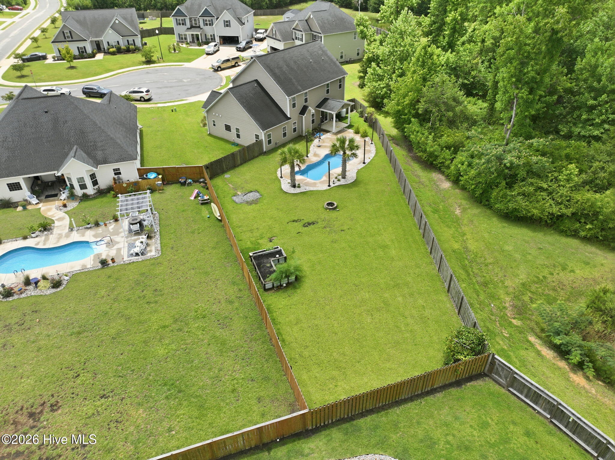 302 Seaglass Court