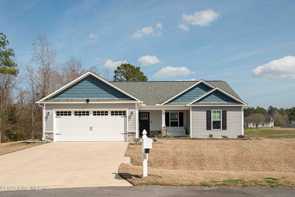 Photo of 413 Stones Throw Court, Jacksonville, NC 28546 (MLS # 100558527)