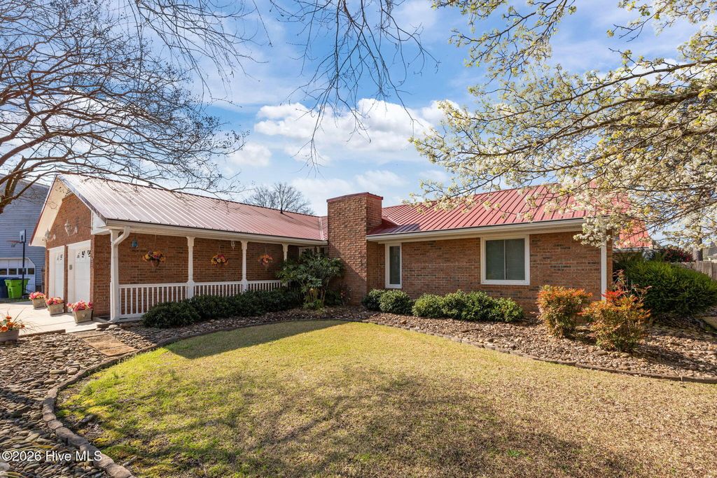 Photo of 209 Sweetbriar Lane, Havelock, NC 28532 (MLS # 100559983)