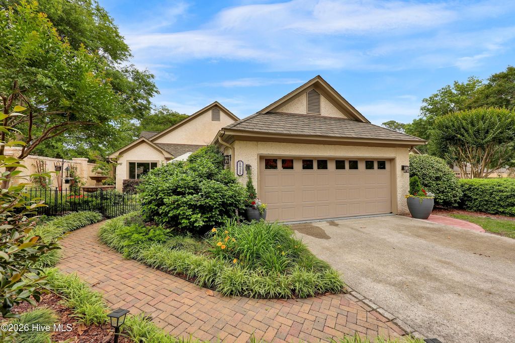 Photo of 1921 Prestwick Lane, Wilmington, NC 28405 (MLS # 100573294)