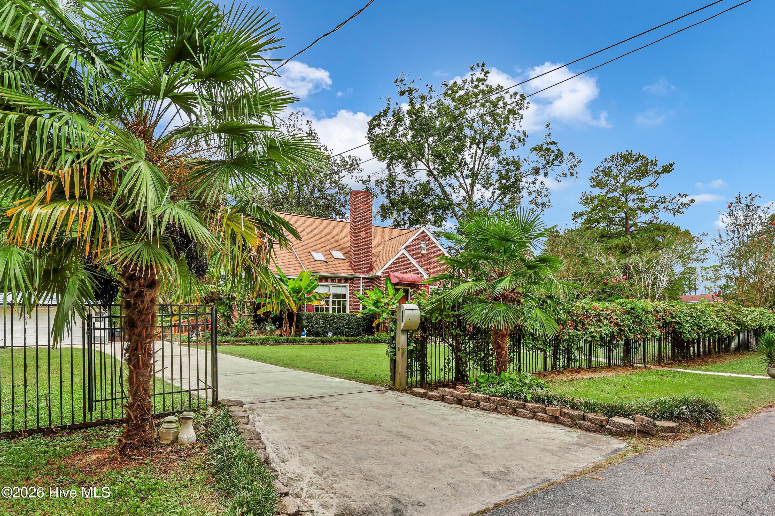 116 Circle Drive