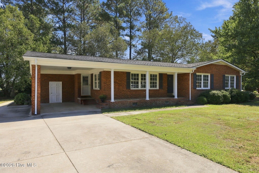 Photo of 309 Forest Drive, La Grange, NC 28551 (MLS # 100604903)