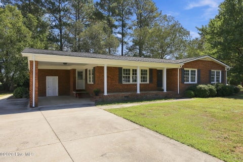 Photo of 309 Forest Drive, La Grange, NC 28551 (MLS # 100604903)