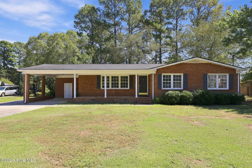 Photo of 309 Forest Drive, La Grange, NC 28551 (MLS # 100604903)