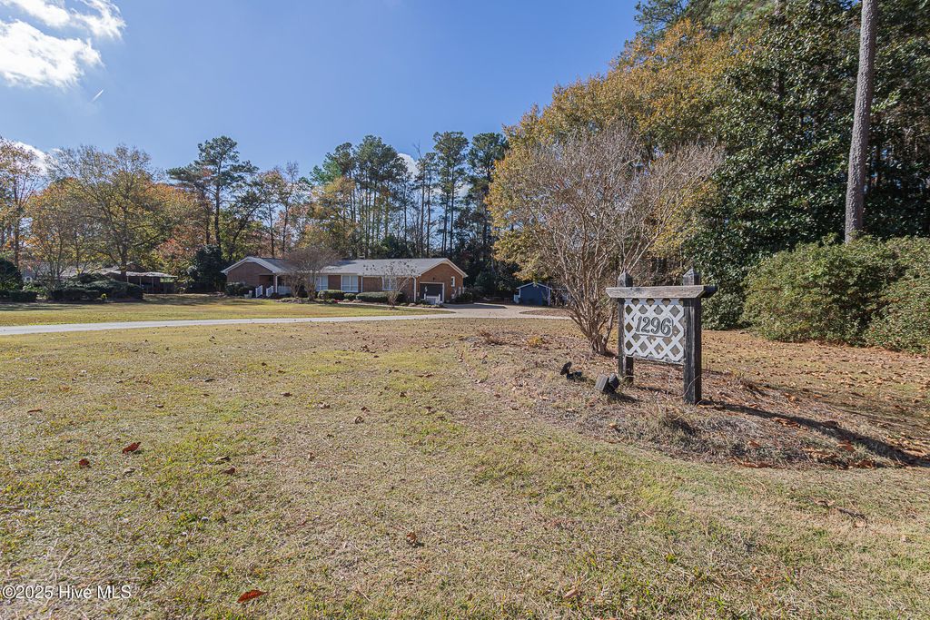 Photo of 1296 Wolf Swamp Road, Jacksonville, NC 28546 (MLS # 100542740)