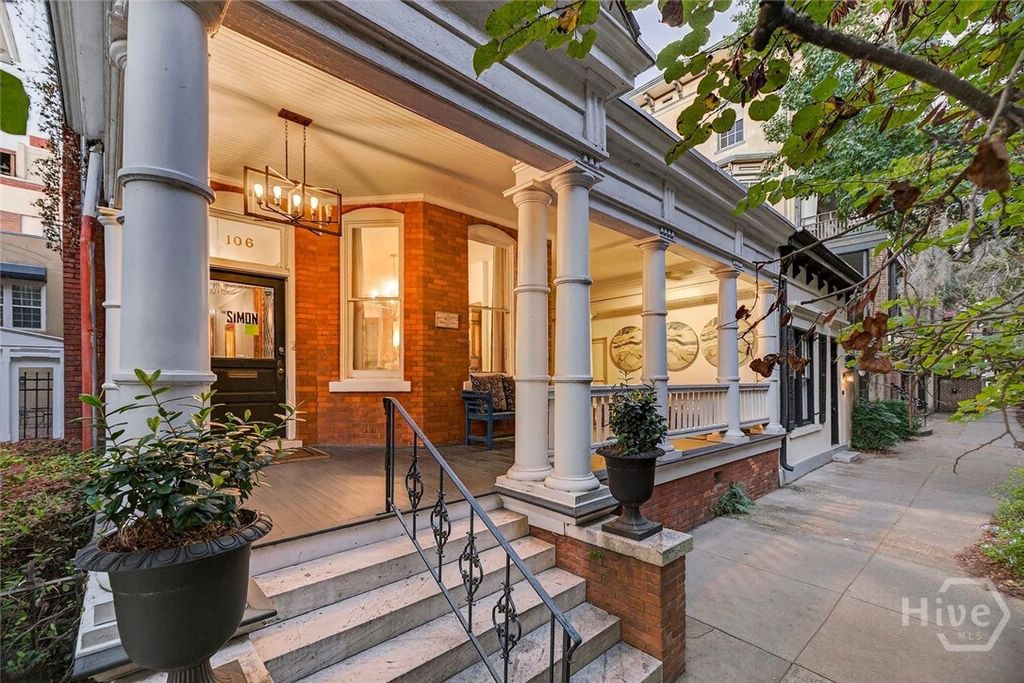 Photo of 106 E Harris Street, Savannah, GA 31401 (MLS # SA342047)