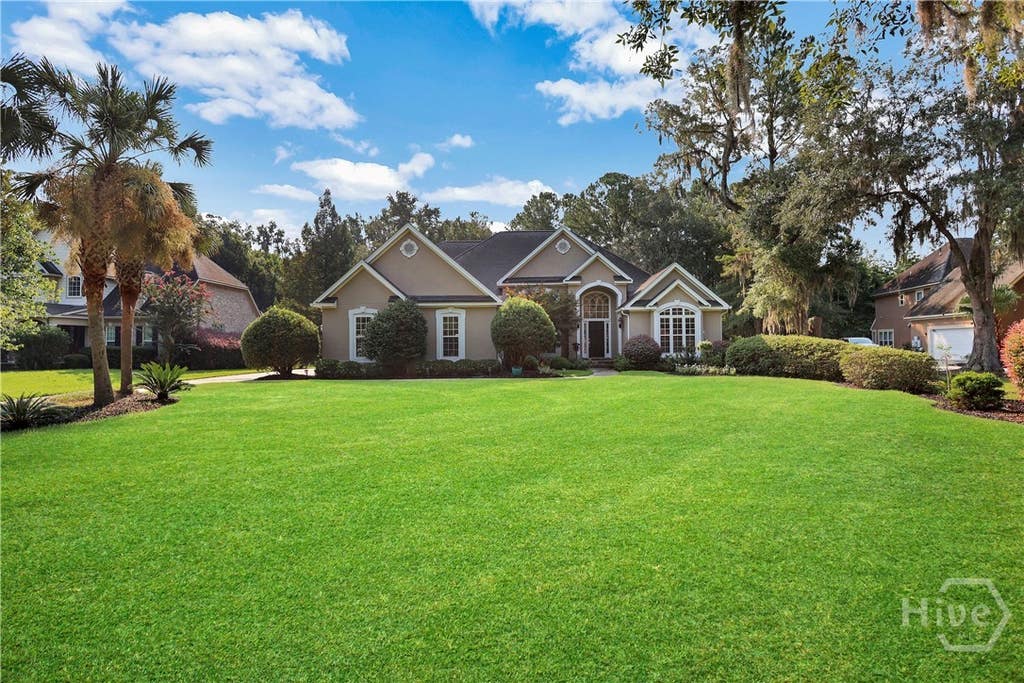 Photo of 299 Shadow Moss Circle, Richmond Hill, GA 31324 (MLS # SA361517)