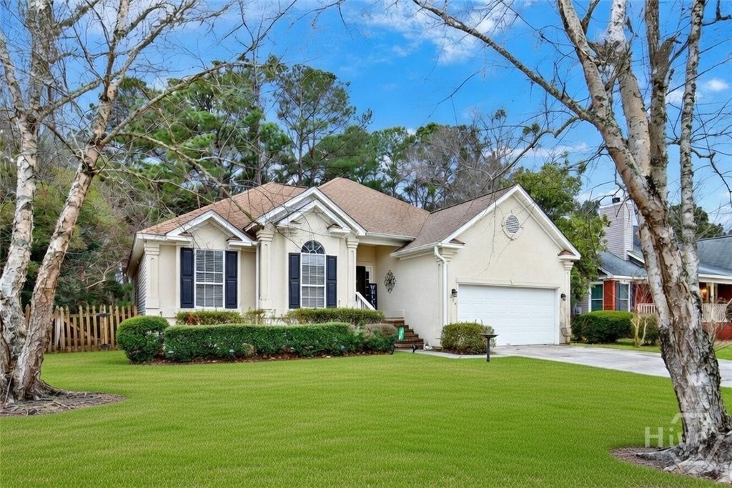 Photo of 214 Belle Grove Circle, Richmond Hill, GA 31324 (MLS # SA350589)