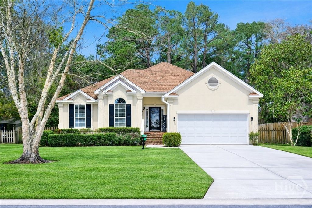 Photo of 214 Belle Grove Circle, Richmond Hill, GA 31324 (MLS # SA350589)